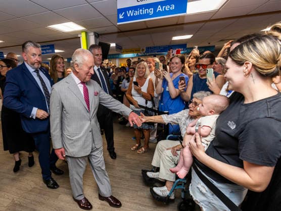 . 26 05 2026. York, United Kingdom. King Charles III during a visit to the Sir Robert Ogden Macmillan Cancer Centre in York, United Kingdom  xPoolx xi-Imagesx IIM-26792-0021