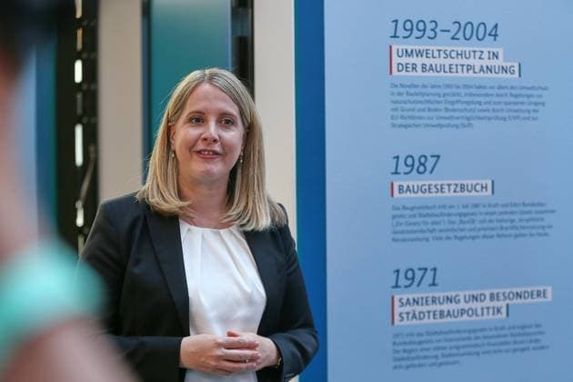 Berlin, Deutschland, 27.05.2026: Baumnisterium: Pressestatement zur Modernisierung des Städtebau- und Raumordnungsrechts: Bundesministerin für Wohnen, Stadtentwicklung und Bauwesen Verena Hubertz (SPD) *** Berlin, Germany, 27 05 2026 Baumnisterium Press statement on the modernization of urban development and spatial planning law Federal Minister of Housing, Urban Development and Building Verena Hubertz SPD Copyright: xdtsxNachrichtenagenturx dts_120855