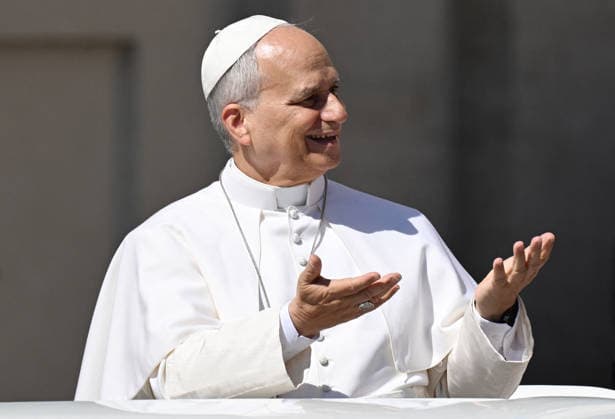 Pope Leo XIV Leads The General Audience - Vatican Pope Leo XIV attends the weekly general audience in Saint Peter’s square, Vatican on May 27, 2026. Photo by Eric Vandeville ABACAPRESS.COM Rome Vatican (or Holy See)  Copyright: xABACAx