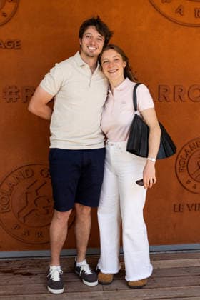Guest au village lors des Internationaux de France de Tennis de Roland Garros 2026 Paris, le 27 mai 2026 Jacovides Moreau Bestimage Celebrities in the village during the French Open Tennis Championships at Roland Garros 2026 Paris, on May 27th, 2026 Paris France  Copyright: xJACOVIDES-MOREAUx xBESTIMAGExJACOVIDES-MOREAUx xBESTIMAGEx