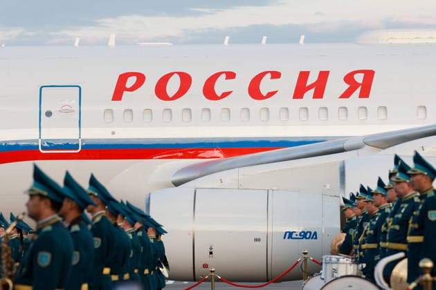 KAZAKHSTAN, ASTANA - MAY 27, 2026: An aircraft carrying Russia s President Putin arrives at Nursultan Nazarbayev International Airport. The Russian president arrived in Kazakhstan on a state visit Astana Kazakhstan  - ZUMAt113 20260527_zaa_t113_421 Copyright: xAlexanderxShcherbakx