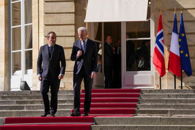 Store moter Frankrikes president Emmanuel Macron i Paris. Paris, Frankrike 20260527. Statsminister Jonas Gahr Store etter motert med Frankrikes statsminister SÃ bastien Lecornu i Paris onsdag ettermiddag. Foto: Ole Berg-Rusten NTB Paris Frankrike KhMNizgtLXY EDITORIAL USE ONLY Ref:_POLKhMNizgtLXY.jpg *** French President Emmanuel Macron in Paris Paris, France 20260527 Prime Minister Jonas Gahr Store after meeting with French Prime Minister Sébastien Lecornu in Paris on Wednesday afternoon Photo Ole Berg Rusten NTB Paris France KhMNizgtLXY EDITORIAL USE ONLY Ref POLKhMNizgtLXY jpg  Copyright: xOlexBerg-Rustenx xNTBx