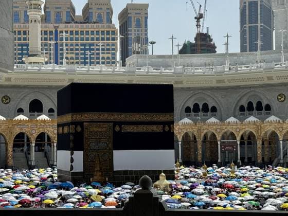 More than 1.7 million Muslims become pilgrims MECCA, SAUDI ARABIA - MAY 27: More than 1.7 million Muslims complete the Hajj and become pilgrims on the first day of the Eid al-Adha in Mecca, Saudi Arabia on May 27, 2026. Ali Atmaca Anadolu Mecca Saudi Arabia. Editorial use only. Please get in touch for any other usage.  Copyright: x2026xAnadoluxAlixAtmacax