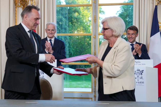 Store moter Frankrikes president Emmanuel Macron i Paris. Paris, Frankrike 20260527. Statsminister Jonas Gahr Store moter Frankrikes president Emmanuel Macron i Paris. Foto: Ole Berg-Rusten NTB Paris Frankrike JlgVGrv1gE4 EDITORIAL USE ONLY Ref:_POLJlgVGrv1gE4.jpg *** French President Emmanuel Macron in Paris Paris, France 20260527 Prime Minister Jonas Gahr Store fashions French President Emmanuel Macron in Paris Photo Ole Berg Rusten NTB Paris France JlgVGrv1gE4 EDITORIAL USE ONLY Ref POLJlgVGrv1gE4 jpg  Copyright: xOlexBerg-Rustenx xNTBx
