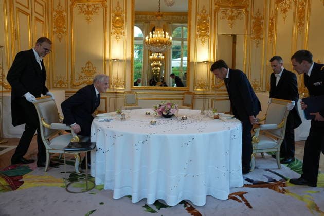 Store moter Frankrikes president Emmanuel Macron i Paris. Paris, Frankrike 20260527. Statsminister Jonas Gahr Store moter Frankrikes president Emmanuel Macron i ElysÃ e-palasset i Paris onsdag kveld. Foto: Ole Berg-Rusten NTB Paris Frankrike Vbnm0Tj1gRI EDITORIAL USE ONLY Ref:_POLVbnm0Tj1gRI.jpg *** French President Emmanuel Macron in Paris Paris, France 20260527 Prime Minister Jonas Gahr Store meets French President Emmanuel Macron at the Elysée Palace in Paris on Wednesday evening Photo Ole Berg Rusten NTB Paris France Vbnm0Tj1gRI EDITORIAL USE ONLY Ref POLVbnm0Tj1gRI jpg  Copyright: xOlexBerg-Rustenx xNTBx