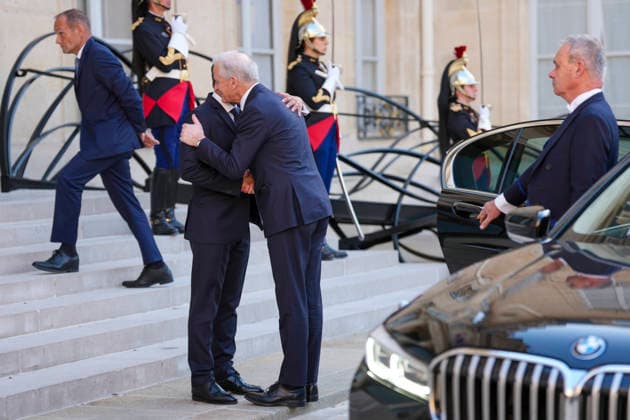 Store moter Frankrikes president Emmanuel Macron i Paris. Paris, Frankrike 20260527. Statsminister Jonas Gahr Store moter Frankrikes president Emmanuel Macron i Paris. Foto: Ole Berg-Rusten NTB Paris Frankrike bbdWU_iH4do EDITORIAL USE ONLY Ref:_POLbbdWU_iH4do.jpg *** French President Emmanuel Macron in Paris Paris, France 20260527 Prime Minister Jonas Gahr Store fashions French President Emmanuel Macron in Paris Photo Ole Berg Rusten NTB Paris France bbdWU iH4do EDITORIAL USE ONLY Ref POLbbdWU iH4do jpg  Copyright: xOlexBerg-Rustenx xNTBx