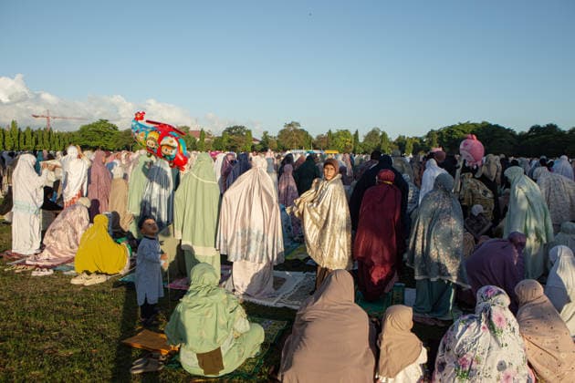 May 27, 2026, Denpasar, Bali, Indonesia: Muslim devotees perform Eid al-Adha prayers at Renon in Denpasar, Bali. Denpasar Indonesia - ZUMAp229 20260527_zip_p229_002 Copyright: xLanaxPriatnax