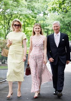 Queen Mathilde of Belgium, Crown Princess Elisabeth and King Philippe - Filip of Belgium pictured ahead of the address to graduates by British journalist Z. Minton Beddoes to the Class of 2026, part of graduation days in Harvard Kennedy School, Harvard University, in Cambridge, USA, Wednesday 27 May 2026.  BENOITxDOPPAGNE 175208098