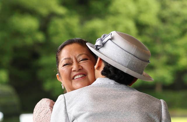 May 27, 2026, Tokyo, Japan: Japan s Empress Masako sees off Philippine President Ferdinand Marcos Jr. s wife Liza Araneta Marcos as Marcos leaves the Imperial Palace after their welcome ceremony and meeting in Tokyo, Japan, May 27, 2026. Tokyo Japan - ZUMAz114 20260527_zih_z114_030 Copyright: xPOOLx