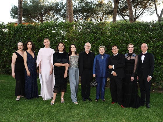 IPA85120321 - Rome, American Academy, McKim Medal Gala 2026. Pictured: Aliza Wong, Paola Dallolio, Margherita Marenghi Vaselli, Beatrice Bulgari, Eugenia D Aurelio, Ludovico Einaudi, Maria Teresa Venturini Fendi, Calvin Tsao, Lauren Fertitta, Peter Miller Copyright: xMarcoxProvvisionatox xMarcoxProvvisionatox 85120321