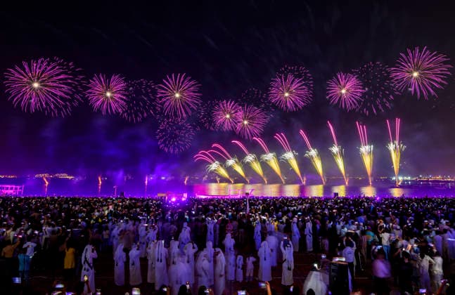 May 27, 2026, Doha, Qatar: Fireworks seen displayed during Eid al-Adha celebrations marking the first day of the Muslim festival of Eid al-Adha at Katara Cultural Village. Muslims around the world celebrate Eid al-Adha, one of Islams most important holidays, which commemorates Prophet Abrahams willingness to sacrifice his son in obedience to God Doha Qatar - ZUMAs197 20260527_aaa_s197_089 Copyright: xNoushadxVariyattiyakkalx