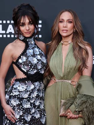 25th Edition of the Los Angeles Latino International Film Festival opening night at the TCL Chinese Theatre Featuring: Paulina Chavez, Jennifer Lopez Where: Los Angeles, California, United States When: 27 May 2026 Credit: Faye s Vision Cover Images EDITORIAL USE ONLY. NOT FOR USE BY NEWSPAPERS BASED IN THE UK. Copyright: xx coverimg55731416