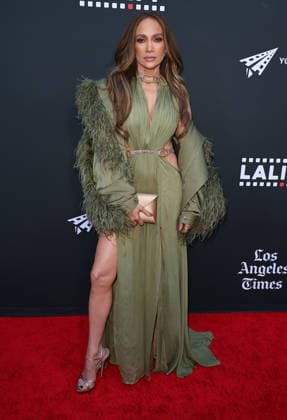 25th Edition Of The Los Angeles Latino International Film Festival - Opening Night HOLLYWOOD, LOS ANGELES, CALIFORNIA, USA - MAY 27: Jennifer Lopez wearing a Bronx Banco Brielle Sage Diamond Gown with a Tyler Ellis clutch arrives at the 25th Edition Of The Los Angeles Latino International Film Festival - Opening Night held at the TCL Chinese Theatre IMAX at Ovation Hollywood on May 27, 2026 in Hollywood, Los Angeles, California, United States. Hollywood TCL Chinese Theatre IMAX at Ovation Hollywood California United States Copyright: xImagexPressxAgencyx