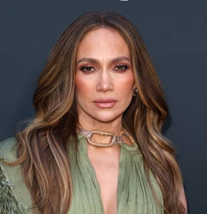 25th Edition Of The Los Angeles Latino International Film Festival - Opening Night HOLLYWOOD, LOS ANGELES, CALIFORNIA, USA - MAY 27: Jennifer Lopez wearing a Bronx Banco Brielle Sage Diamond Gown with a Tyler Ellis clutch arrives at the 25th Edition Of The Los Angeles Latino International Film Festival - Opening Night held at the TCL Chinese Theatre IMAX at Ovation Hollywood on May 27, 2026 in Hollywood, Los Angeles, California, United States. Hollywood TCL Chinese Theatre IMAX at Ovation Hollywood California United States Copyright: xImagexPressxAgencyx