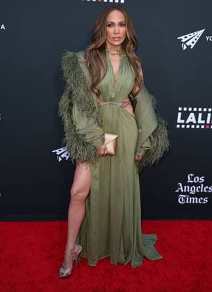 25th Edition Of The Los Angeles Latino International Film Festival - Opening Night HOLLYWOOD, LOS ANGELES, CALIFORNIA, USA - MAY 27: Jennifer Lopez wearing a Bronx Banco Brielle Sage Diamond Gown with a Tyler Ellis clutch arrives at the 25th Edition Of The Los Angeles Latino International Film Festival - Opening Night held at the TCL Chinese Theatre IMAX at Ovation Hollywood on May 27, 2026 in Hollywood, Los Angeles, California, United States. Hollywood TCL Chinese Theatre IMAX at Ovation Hollywood California United States Copyright: xImagexPressxAgencyx