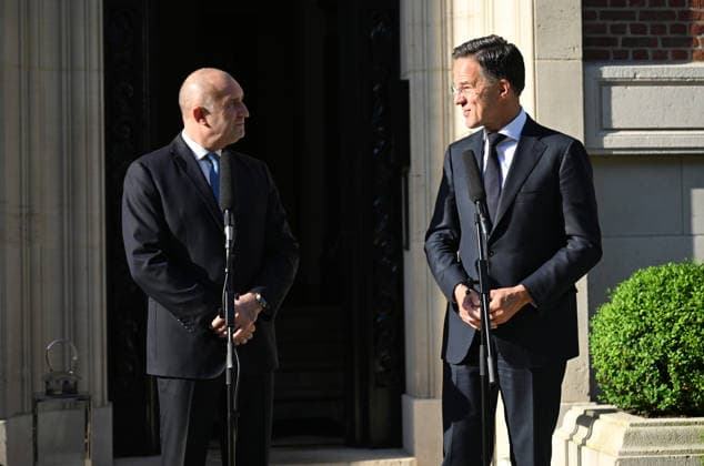 Mark Rutte and Rosen Jelyazkov address press ahead of bilateral talks in Brussels BRUSSELS, BELGIUM - MAY 28: NATO Secretary General Mark Rutte (R) and Bulgarian Prime Minister Rosen Jelyazkov (L) hold a joint press statement before their meeting at the NATO Headquarters in Brussels, Belgium, on May 28, 2026. Dursun Aydemir Anadolu Brussels Belgium. Editorial use only. Please get in touch for any other usage.  Copyright: x2026xAnadoluxDursunxAydemirx