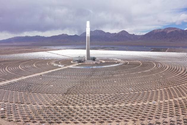 Solar Thermal Power Plant HAIXI, CHINA - MAY 28, 2026 - Aerial view of the Zhongkong Delingha 50 MW solar thermal power plant, one of China s first demonstration projects for solar thermal power generation, in Delingha City, Haixi Prefecture, Qinghai Province, China on May 28, 2026. Haixi Qinghai China  Copyright: xCFOTOx i1779991965399