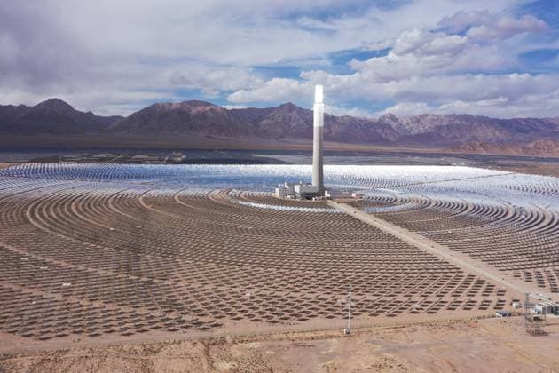 Solar Thermal Power Plant HAIXI, CHINA - MAY 28, 2026 - Aerial view of the Zhongkong Delingha 50 MW solar thermal power plant, one of China s first demonstration projects for solar thermal power generation, in Delingha City, Haixi Prefecture, Qinghai Province, China on May 28, 2026. Haixi Qinghai China  Copyright: xCFOTOx i1779991965916
