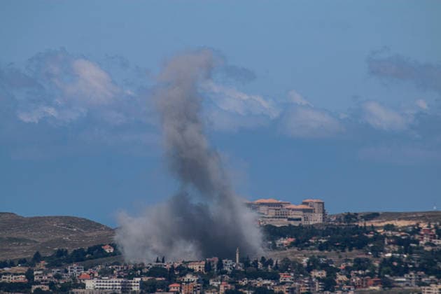 Israel airstrikes southern Lebanon during the second day of Eid al-Adha NABATIEH, LEBANON - MAY 28: Smoke rises after Israeli forces carried out airstrikes on the rural outskirts of Nabatieh on the second day of Eid al-Adha, in southern Lebanon on May 28, 2026. Ramiz Dallah Anadolu Nabatieh Lebanon. Editorial use only. Please get in touch for any other usage.  Copyright: x2026xAnadoluxRamizxDallahx