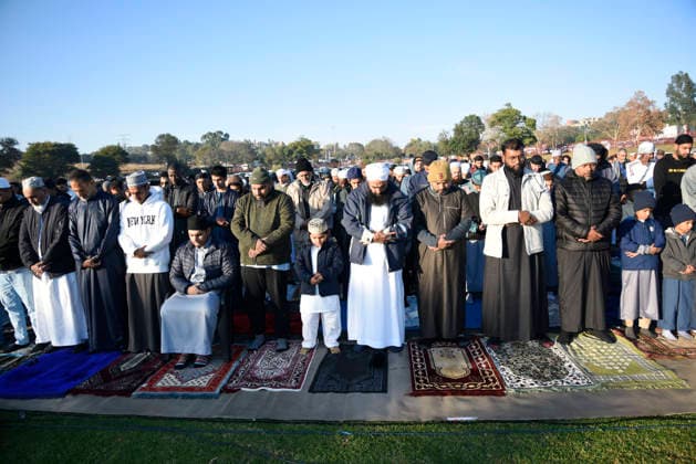 May 28, 2026, Pretoria, Gauteng, South Africa: Thousands of Muslims from Pretoria participated in Eid al-Adha celebrations in Laudium ,on May 28, 2026, in Pretoria,South Africa . The Festival of Sacrifice commemorates Prophet Ibrahim™s unwavering devotion to God, honoring his willingness to sacrifice his son Ismail as an act of obedience. Pretoria South Africa  - ZUMAd214 20260528_znp_d214_002 Copyright: xManashxDasx