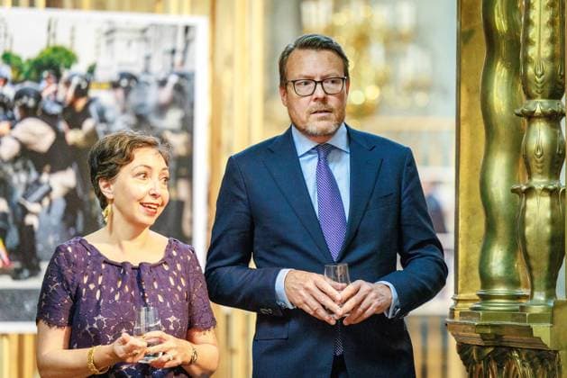 The Netherlands, 2026-05-28 16:11:00 NLD Amsterdam 20260528 - Prince Constantijn presents World Press Photo 2026 awards. In the photo: Joumana El Zein Khouiry (executive director WPP) and Prince Constantijn of Orange-Nassau of Amsberg.  Copyright: xx x