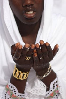 Eid al-Adha prayer on the beach in Dakar DAKAR, SENEGAL - MAY 28: Followers of the Layene order perform the Eid al-Adha prayer dressed in white on the beach in Dakar, Senegal where the first day of Eid al-Adha is being observed today on May 28, 2026. In the Yoff district of the capital Dakar, thousands gathered on the beach around the tomb of Seydina Limamou Laye, the founder of the Layene order, for the Eid prayer. Cem Ozdel Anadolu Dakar Senegal. Editorial use only. Please get in touch for any other usage.  Copyright: x2026xAnadoluxCemxOzdelx