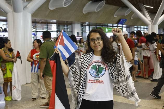 RECORD DATE NOT STATED Activist from Para returns to Belem after participating in humanitarian flotilla intercepted by Israel. Belem (PA), 05 28 2026 - Conflict War Gaza Para - The activist from Para, Beatriz Moreira de Oliveira, a member of the Movement of People Affected by Dams (MAB) and the Movement of People Affected by Dams (MAR), arrived in Belem this Thursday (28), after participating in the humanitarian flotilla intercepted by Israel while heading towards the Gaza Strip. The activist was received by supporters and social movements in the capital of Para after returning from the international humanitarian aid mission. Wednesday, May 28, 2026.(Foto: Igor Mota Thenews2 imago images) Activist from Para returns to Belem after participating in humanitarian flo  Copyright: xIgorxmotax