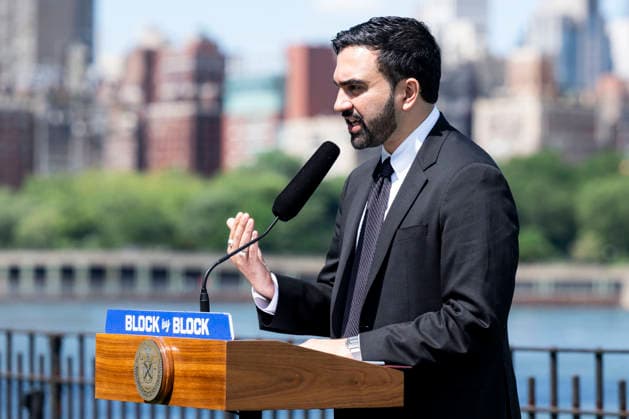 May 28, 2026, Queens, New York, United States: New York City Mayor ZOHRAN MAMDANI (D) speaking at a press conference about housing in Whitey Ford Field in Queens, New York. Queens United States - ZUMAb161 20260528_aap_b161_013 Copyright: xMichaelxBrochsteinx