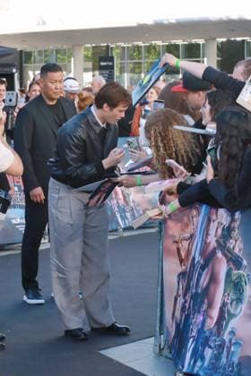 28.05.2026, Nicholas Galitzine zur Deutschlandpremiere von Masters of the Universe, Uber Platz, Berlin, Berlin Berlin *** 28 05 2026, Nicholas Galitzine for the German premiere of Masters of the Universe, Uber Platz, Berlin, Berlin Berlin
