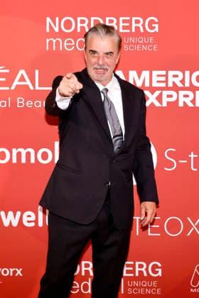 Schauspieler Chris Noth auf der Spendengala der Umbrella-Stiftung von Dr. Afschin Fatemi im Hyatt Regency Düsseldorf. Düsseldorf, 28.05.2026 NRW Deutschland *** Actor Chris Noth at the fundraising gala of Dr. Afshin Fatemis Umbrella Foundation at the Hyatt Regency Düsseldorf Düsseldorf, 28 05 2026 NRW Germany Copyright: xChristophxHardtx