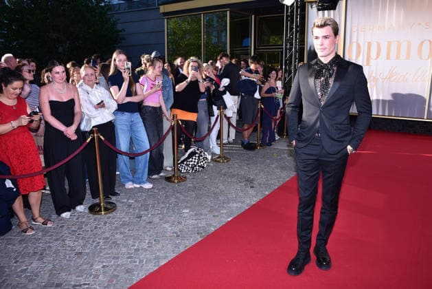 Tony Eberhardt (@tonyeberhardt) attends the red carpet event for the finale of the 21st season of Germany s Next Topmodel on May 28, 2026 at the Zoo Palast in Berlin, Germany Red carpet event for the finale of the 21st season of Germany s Next Topmodel in Berlin, Germany *** Tony Eberhardt @tonyeberhardt attends the red carpet event for the finale of the 21st season of Germany s Next Topmodel on May 28, 2026 at the Zoo Palast in Berlin, Germany Red carpet event for the finale of the 21st season of Germany s Next Topmodel in Berlin, Germany