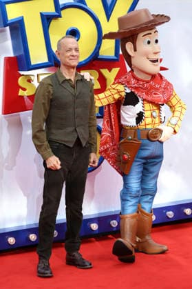 Tom Hanks und Woody beim UK Launch Event des Animationsfilms Toy Story 5 im Odeon Luxe Leicester Square. London, 28.05.2026 *** Tom Hanks and Woody at the UK launch event for the animated film Toy Story 5 at the Odeon Luxe Leicester Square London, 28 05 2026 Foto:xD.xJonesx xFuturexImagex toy_story_6529