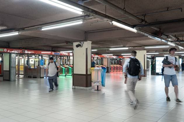 IPA85153756 - Milan, 29 05 26, National local transport strike, train disruptions at Cadorna station. Red Metro regular.  Copyright: xGiuliaxSciaccax xGiuliaxSciaccax 85153756