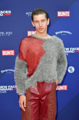 Lorenz Hochhuth bei der Verleihung der Bunte New Faces Awards Film 2026 im Delphi Filmpalast. Berlin, 28.05.2026 *** Lorenz Hochhuth at the presentation of the Bunte New Faces Awards Film 2026 at the Delphi Filmpalast Berlin, 28 05 2026 Foto:xM.xBehrensx xFuturexImagex new_faces_6504
