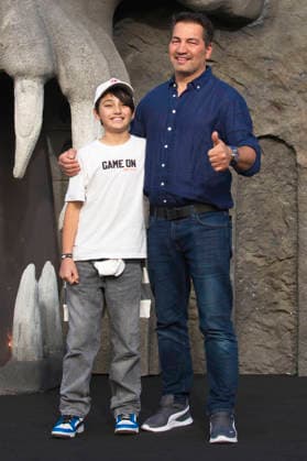 Bülent Sharif mit Sohn Timucin-Khan bei der Premiere des Kinofilms Masters of the Universe im UCI Luxe East Side Gallery. Berlin, 28.05.2026 *** Bülent Sharif with son Timucin Khan at the premiere of the movie Masters of the Universe at UCI Luxe East Side Gallery Berlin, 28 05 2026 Foto:xC.xBehringx xFuturexImagex masters_berlin_6535