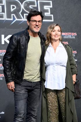 Tobey Wilson und Tina Ruland bei der Premiere des Kinofilms Masters of the Universe im UCI Luxe East Side Gallery. Berlin, 28.05.2026 *** Tobey Wilson and Tina Ruland at the premiere of the movie Masters of the Universe at the UCI Luxe East Side Gallery Berlin, 28 05 2026 Foto:xN.xKubelkax xFuturexImagex masters_berlin_6582