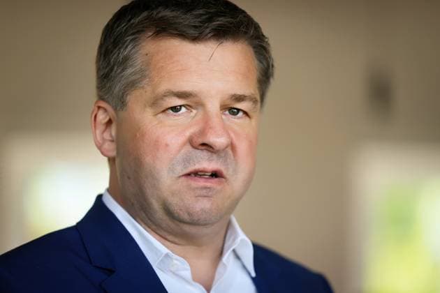 29.05.2026 Ministerpräsident Sven Schulze hat heute gemeinsam Mit Politikern, Vertretern der Salzgitter AG-Tochter Ilsenburger Grobblech GmbH in Ilsenburg im Landkreis Harz in Sachsen-Anhalt mit der Eröffnung des neuen Ausbildungs- und Kommunikationszentrums ein deutliches Zeichen für die Zukunft des Industriestandortes Ilsenburg gesetzt. Ilsenburg Sachsen-Anhalt Deutschland *** 29 05 2026 Together with politicians and representatives of the Salzgitter AG subsidiary Ilsenburger Grobblech GmbH in Ilsenburg in the Harz district of Saxony-Anhalt, Minister President Sven Schulze today sent a clear signal for the future of Ilsenburg as an industrial location with the opening of the new training and communication center Ilsenburg Saxony-A