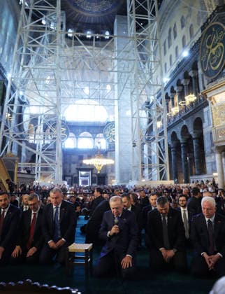 Turkish President Recep Tayyip Erdogan ISTANBUL, TURKIYE - MAY 29: (----EDITORIAL USE ONLY MANDATORY CREDIT - TURKISH PRESIDENCY MURAT KULA HANDOUT - NO MARKETING NO ADVERTISING CAMPAIGNS - DISTRIBUTED AS A SERVICE TO CLIENTS----) Turkish President Recep Tayyip Erdogan performs the Friday prayer at Hagia Sophia Grand Mosque in Istanbul, Turkiye on May 29, 2026. TUR Presidency Murat Kula Handout Anadolu Istanbul Turkey. Editorial use only. Please get in touch for any other usage.  Copyright: x2026xAnadoluxTURxPresidency MuratxKulax xHandoutx