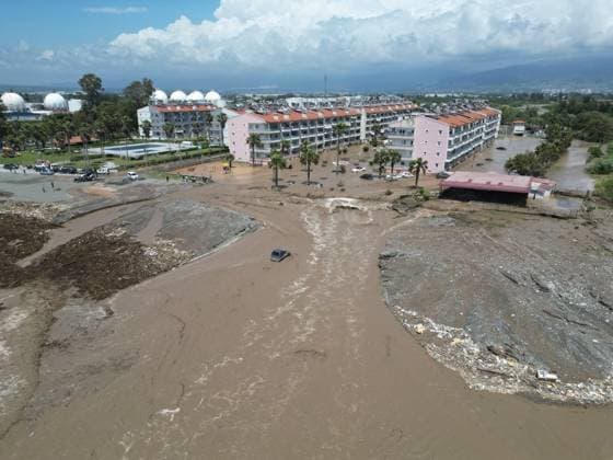 Heavy rain disrupt daily life in Turkiye s Hatay HATAY, TURKIYE - MAY 29: An aerial view of floodwaters after heavy rainfall caused streams and creeks to overflow at the Dortyol and Hassa districts of Hatay, Turkiye, on May 29, 2026. Several vehicles were swept away, while houses, barns and agricultural areas were damaged due to the flooding. Halis Kalkan Anadolu Hatay Turkey. Editorial use only. Please get in touch for any other usage.  Copyright: x2026xAnadoluxHalisxKalkanx