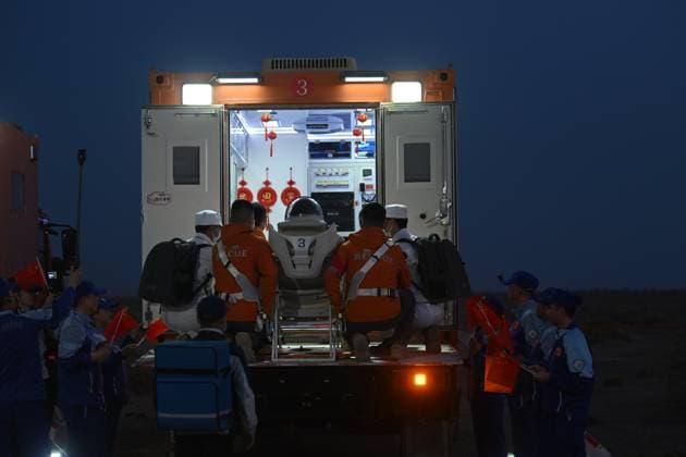 ALXA, CHINA - MAY 29: Astronaut Zhang Hongzhang exits the Shenzhou-22 spacecraft after landing at the Dongfeng Landing Site on May 29, 2026 in Alxa League, Inner Mongolia of China. The Shenzhou-21 crew completed their return mission successfully.  Copyright: xVCGx 111644904201