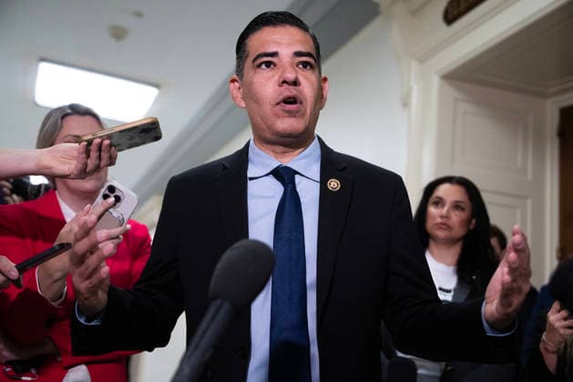 Bondi Deposition TW UNITED STATES - MAY 29: Ranking member Rep. Robert Garcia, D-Calif., speaks with reporters before former Attorney General Pam Bondi sat for a House Oversight and Government Reform Committee deposition about the Jeffrey Epstein files, in Rayburn building on Friday, May 29, 2026. (Tom Williams CQ Roll Call) Washington DC United States EDITORIAL USE ONLY Copyright: x2026xCQ-RollxCall,xInc.x TomxWilliamsx rollcallpix171266
