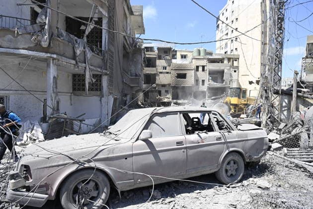 Heavy damage reported in southern Lebanon after strikes in Tyre TYRE, LEBANON - MAY 29: Buildings and structures suffer extensive damage after strikes carried out during the second day of Eid al-Adha, in the city of Tyre, southern Lebanon, on May 29, 2026. Houssam Shbaro Anadolu Tyre Lebanon. Editorial use only. Please get in touch for any other usage.  Copyright: x2026xAnadoluxHoussamxShbarox
