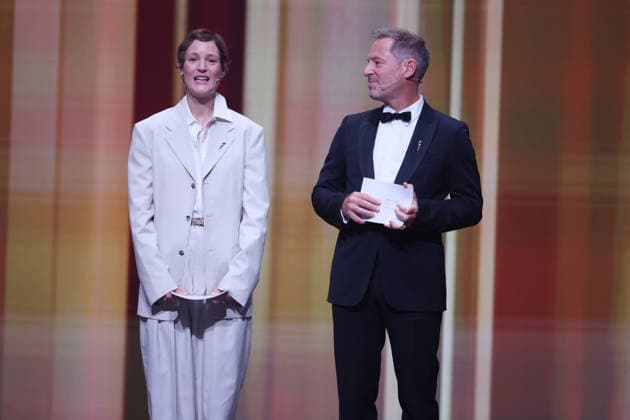DEUTSCHER FILMPREIS 2026 - SHOW Vicky Krieps und Florian Gallenberger bei der Verleihung DEUTSCHER FILMPREIS 2026 in Berlin *** GERMAN FILM AWARD 2026 SHOW Vicky Krieps and Florian Gallenberger at the GERMAN FILM AWARD 2026 ceremony in Berlin Copyright: xEventpressxFuhrx