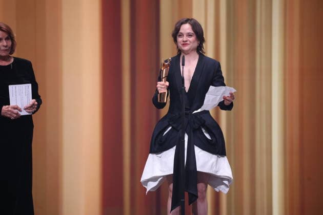 DEUTSCHER FILMPREIS 2026 - SHOW Gewinnerin Lena Urzendowsky BESTE WEIBLICHE NEBENROLLE bei der Verleihung DEUTSCHER FILMPREIS 2026 in Berlin *** GERMAN FILM AWARD 2026 SHOW winner Lena Urzendowsky BEST FEMALE NEBENROLLE at the GERMAN FILM AWARD 2026 ceremony in Berlin Copyright: xEventpressxFuhrx
