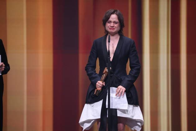DEUTSCHER FILMPREIS 2026 - SHOW Gewinnerin Lena Urzendowsky BESTE WEIBLICHE NEBENROLLE bei der Verleihung DEUTSCHER FILMPREIS 2026 in Berlin *** GERMAN FILM AWARD 2026 SHOW winner Lena Urzendowsky BEST FEMALE NEBENROLLE at the GERMAN FILM AWARD 2026 ceremony in Berlin Copyright: xEventpressxFuhrx