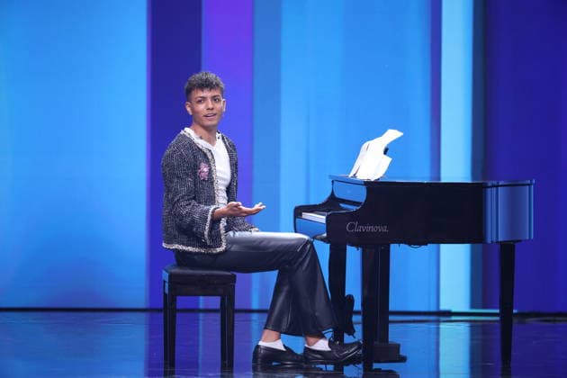 DEUTSCHER FILMPREIS 2026 - SHOW Louis Philippson Laudator BESTE FILMMUSIK bei der Verleihung DEUTSCHER FILMPREIS 2026 in Berlin *** GERMAN FILM AWARD 2026 SHOW Louis Philippson Laudator BEST FILM MUSIC at the GERMAN FILM AWARD 2026 ceremony in Berlin Copyright: xEventpressxFuhrx