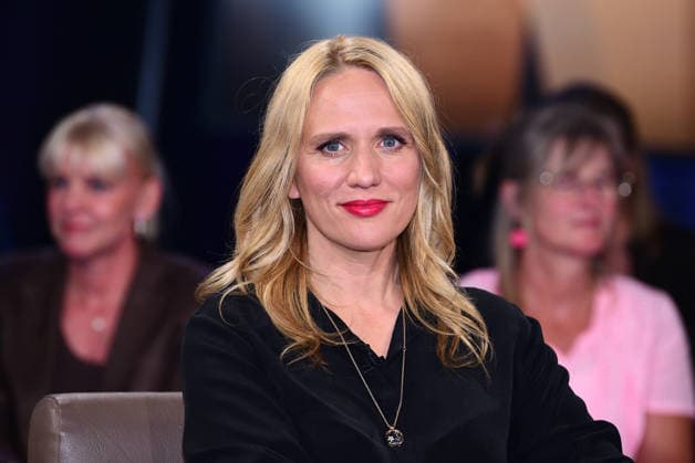 Elisa Hoven zu Gast bei der NDR Talk Show am 29.05.2026 in Hamburg Elisa Hoven during the NDR Talk Show at NDR Studios on May 29, 2026 in Hamburg, Germany NDR Talkshow am 29.05.2026 in Hamburg *** Elisa Hoven as a guest on the NDR Talk Show on 29 05 2026 in Hamburg Elisa Hoven during the NDR Talk Show at NDR Studios on May 29, 2026 in Hamburg, Germany NDR Talkshow am 29 05 2026 in Hamburg 