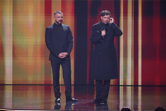 DEUTSCHER FILMPREIS 2026 - SHOW Edin Hasanovic Laudator BESTE MÄNNLICHE NEBENROLLE und Christian Friedel bei der Verleihung DEUTSCHER FILMPREIS 2026 in Berlin *** GERMAN FILM AWARD 2026 SHOW Edin Hasanovic laudator BEST MALE NEBENROLLE and Christian Friedel at the GERMAN FILM AWARD 2026 ceremony in Berlin Copyright: xEventpressxFuhrx