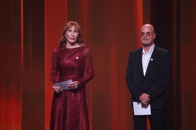 DEUTSCHER FILMPREIS 2026 - SHOW Christian Berkel & Andrea Sawatzki Laudatoren BESTER SCHNITT bei der Verleihung DEUTSCHER FILMPREIS 2026 in Berlin *** GERMAN FILM AWARD 2026 SHOW Christian Berkel Andrea Sawatzki Laudators BEST EDIT at the GERMAN FILM AWARD 2026 ceremony in Berlin Copyright: xEventpressxFuhrx