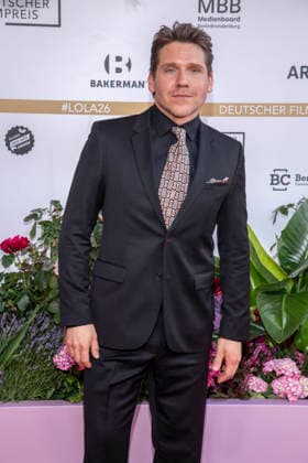 ABB FILMPREIS- Hanno Koffler zu Gast auf dem roten Teppich bei der Verleihung des Deutschen Filmpreis Lola 26 am Palais am Funkturm am 29.05.2026 in Berlin Berlin Deutschland *** ABB FILMPREIS Hanno Koffler on the red carpet at the German Film Award Lola 26 ceremony at Palais am Funkturm on May 29, 2026 in Berlin Berlin Germany